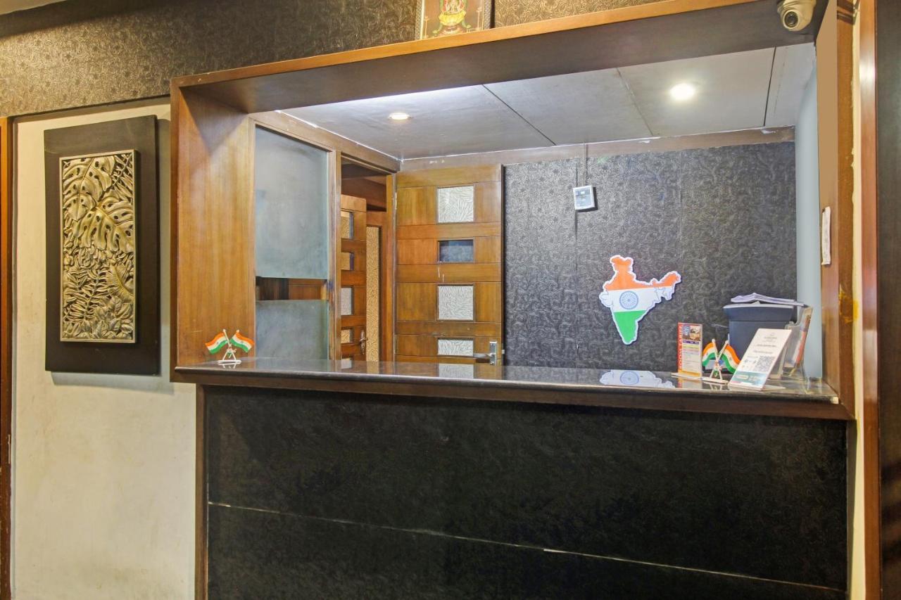 Collection O 82357 Hotel Surabhi Pride Trimulgherry Exteriör bild