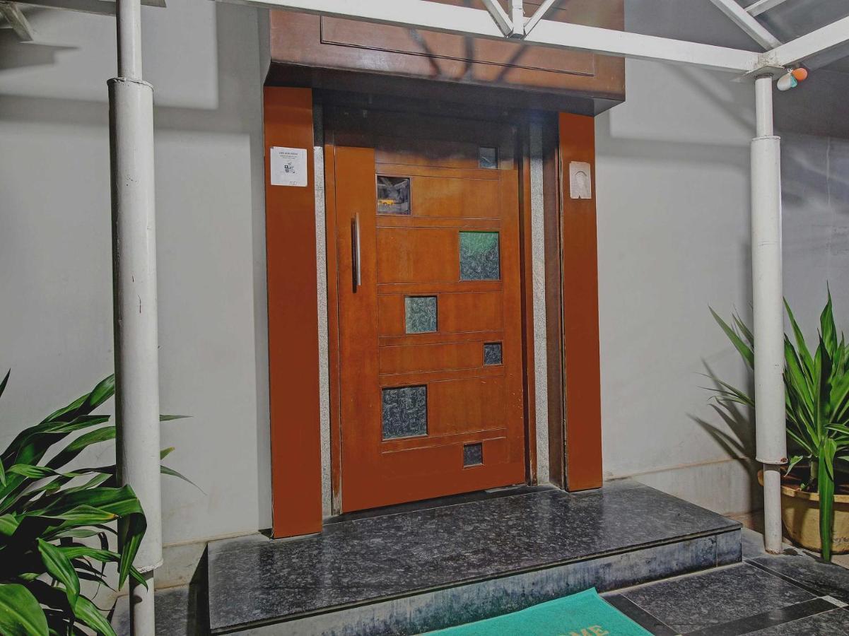 Collection O 82357 Hotel Surabhi Pride Trimulgherry Exteriör bild