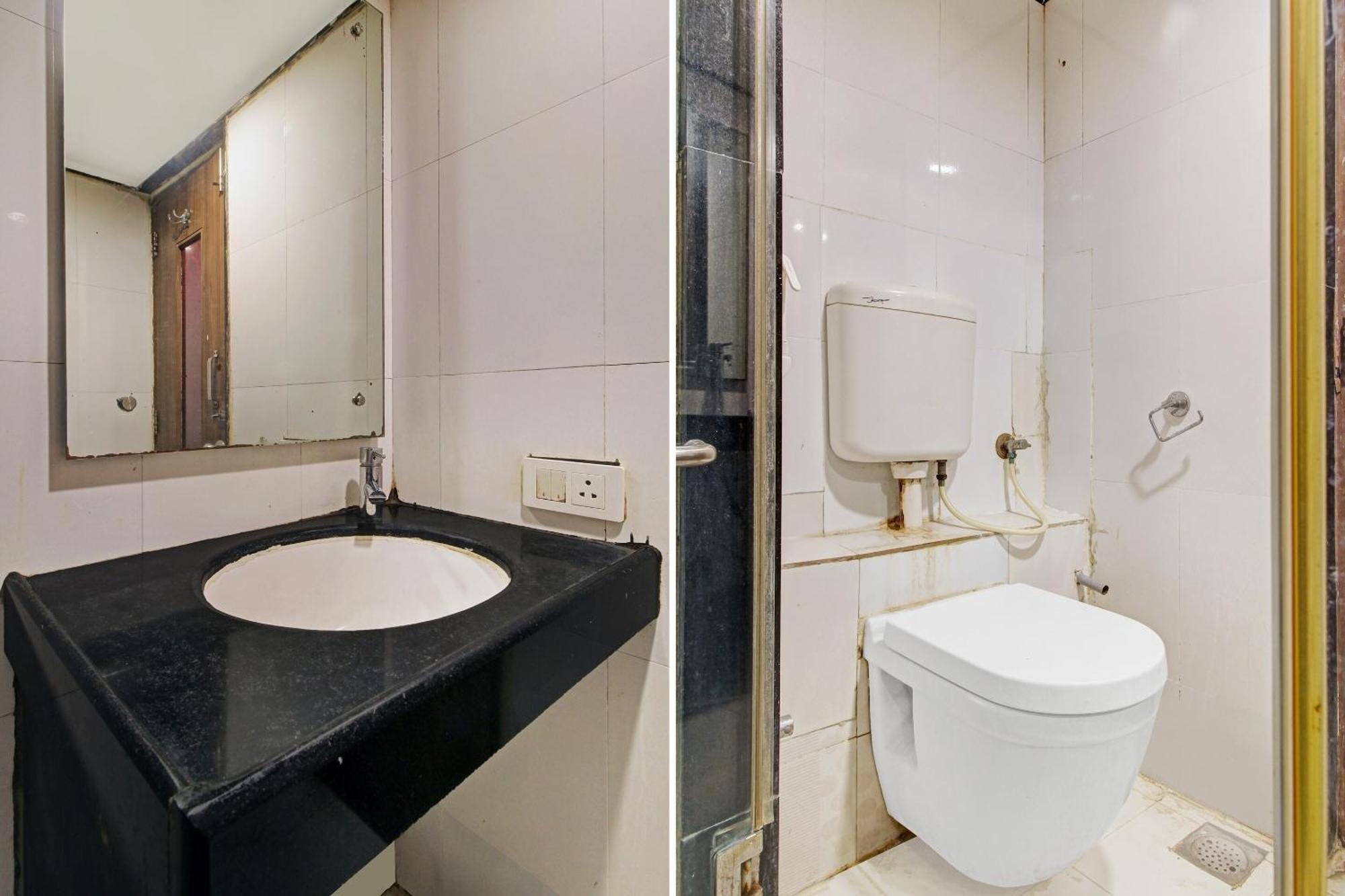 Collection O 82357 Hotel Surabhi Pride Trimulgherry Exteriör bild